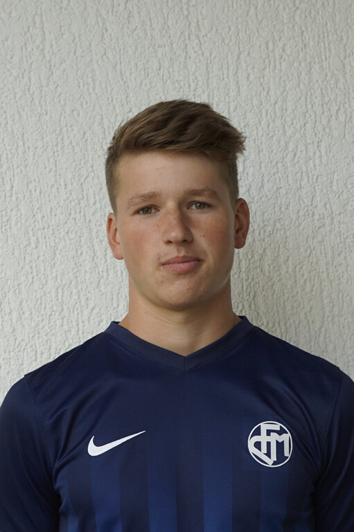 013.Cèdric Gisler 2021 2022