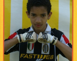 32.LUIS FELIPE FOLLETTE